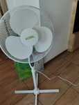 Ventilator cu picior și telecomandă Ecotel