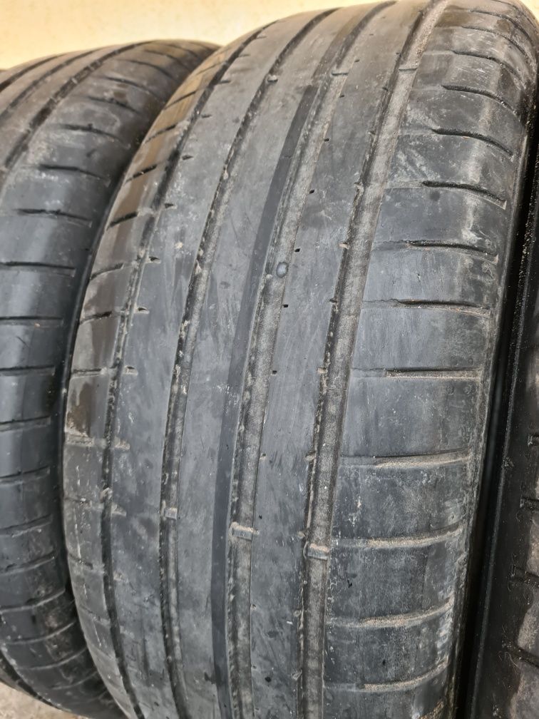 4 бр. летни гуми 225/55/17 Dunlop MO DOT 2616/4316 4,2 mm