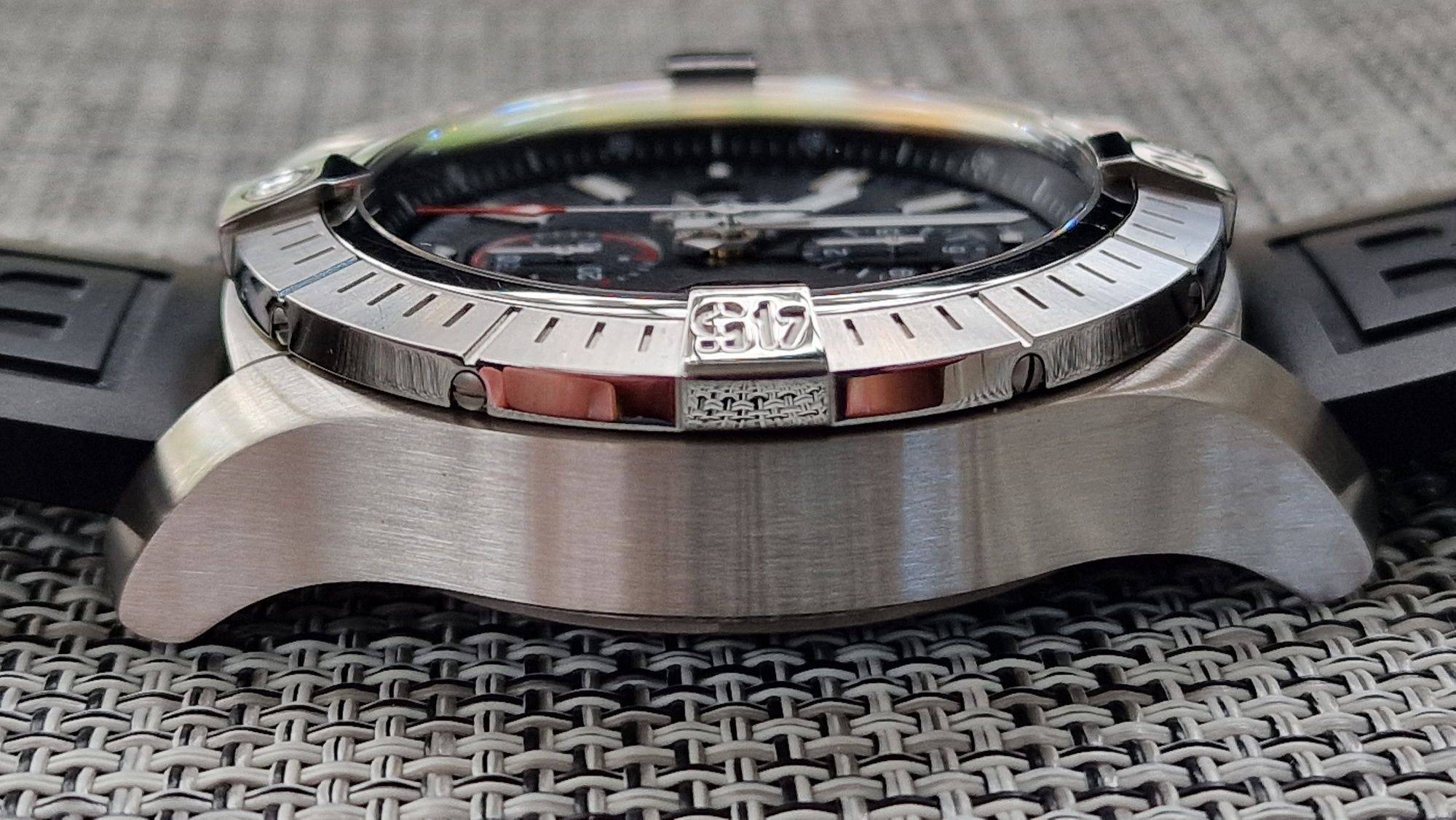 Часовник Breitling Super Avenger II Chronograph 2022 48mm