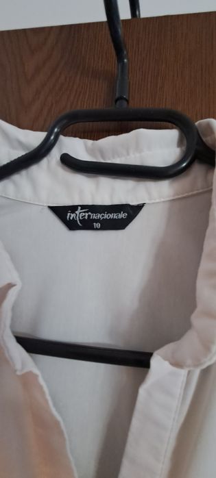 3 cămăși marimea M