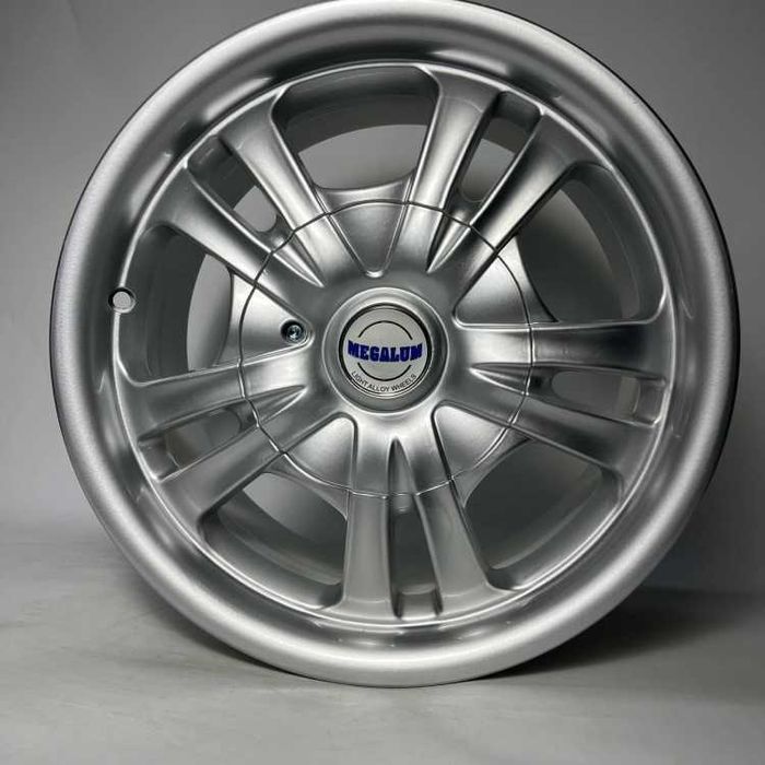 Диски на Ниву R15