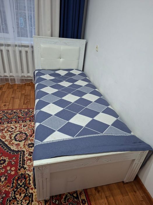 Продам кровати односпальные,  подростковые