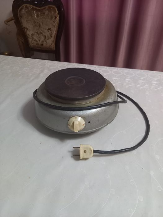 Продам электр. плитку