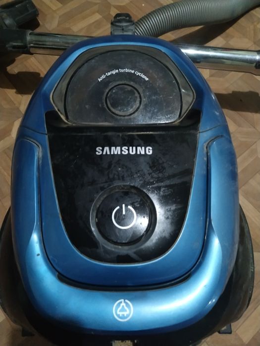 Продается пылесос Samsung
