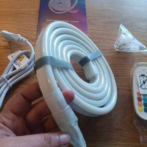 НОВА! Гъвкава RGB LED неонова лента 2 м, IP65 с Bluetooth