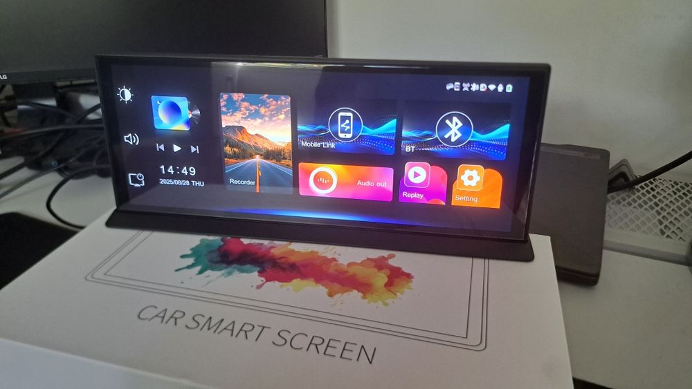Navigație Auto Universală 11.3" Inch Cu Camera De Bord Incorporata