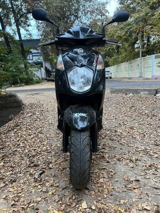 Pravasiz miniladigon skuter