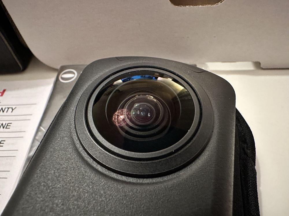 Ricoh Theta Z1 4K 23Mp Full cutie camera 360 de grade