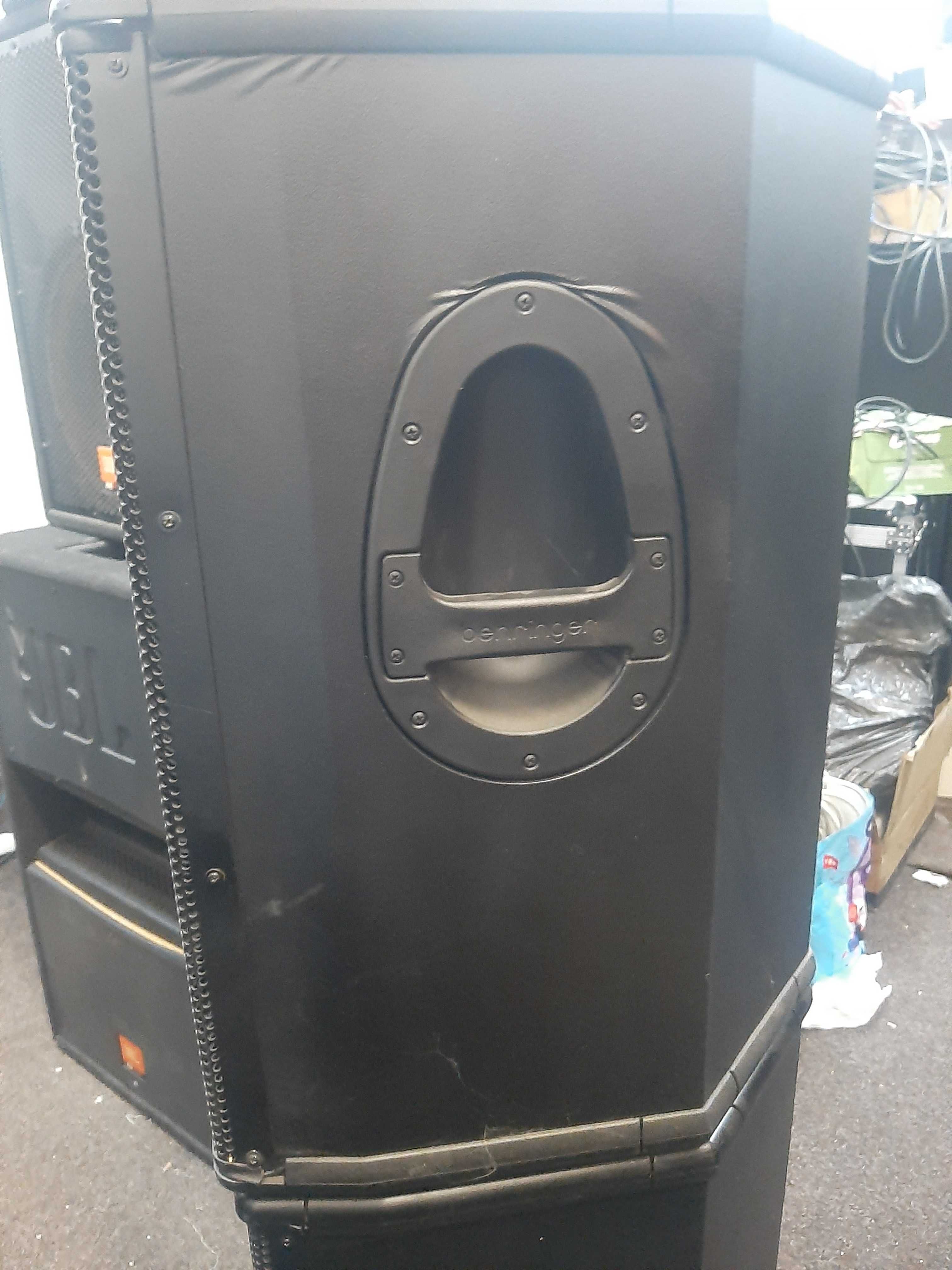 Bove Behringer B1520 Pro