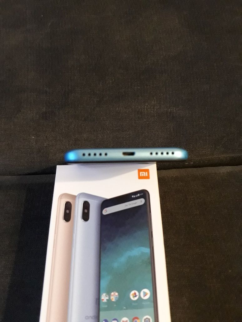 Xiaomi Mi A2 Lite blue