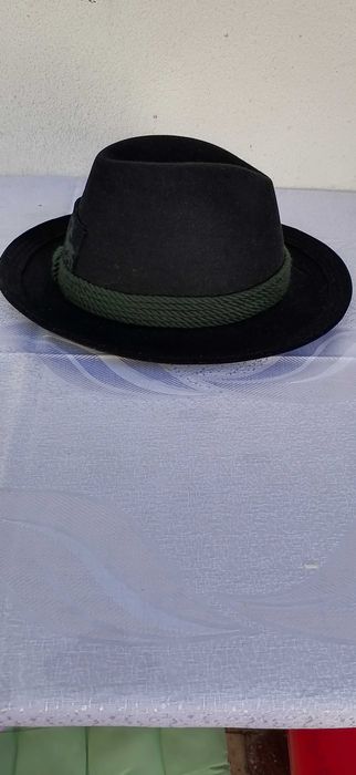 Palarie cu bor de 7 cm de padurar