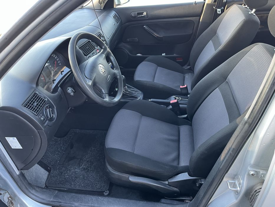 Golf 4 1.6 16v, an 2001