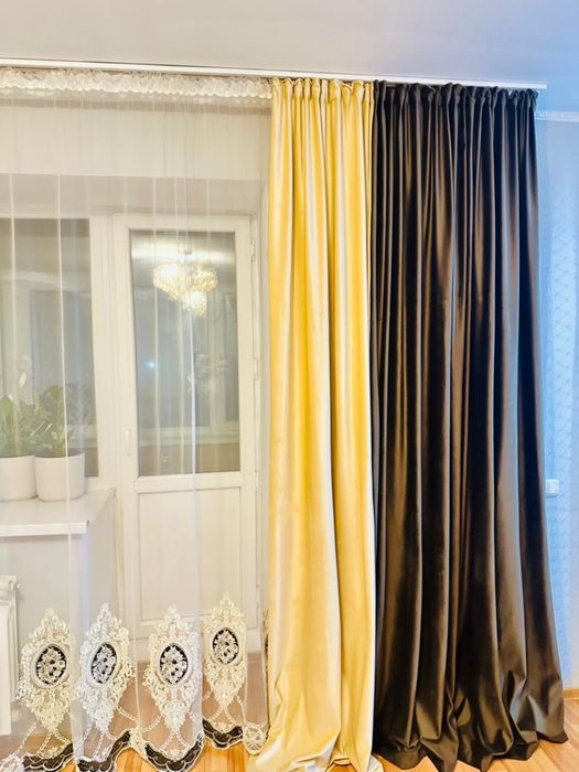 Продам шторы в гостиную очень красивые висели всего год