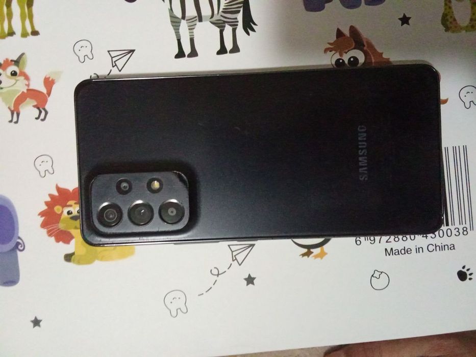 Samsung A53  5G.