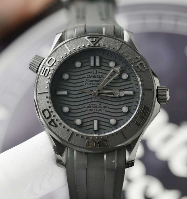 omega seamaster black ceramic