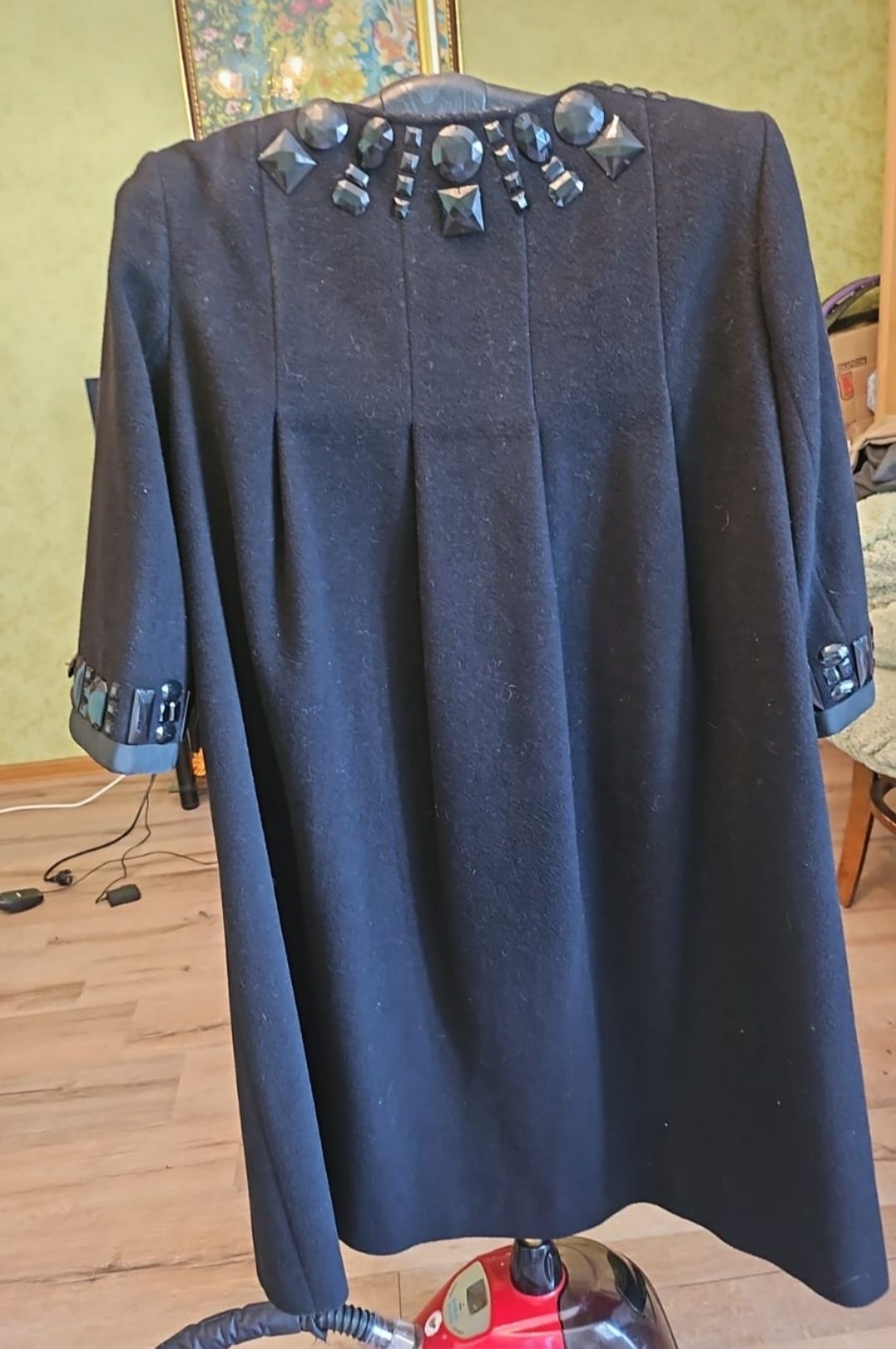Продаю  экслюзивную одежду.