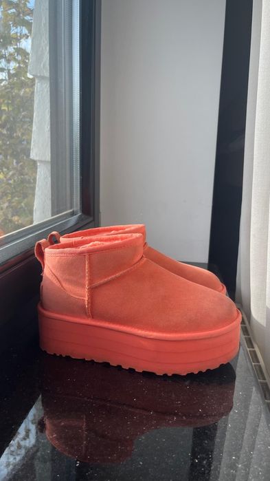 UGG marimea 37 ,stare exeptionala