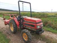 Tractoraș japonez Yanmar F235D cu atașamente