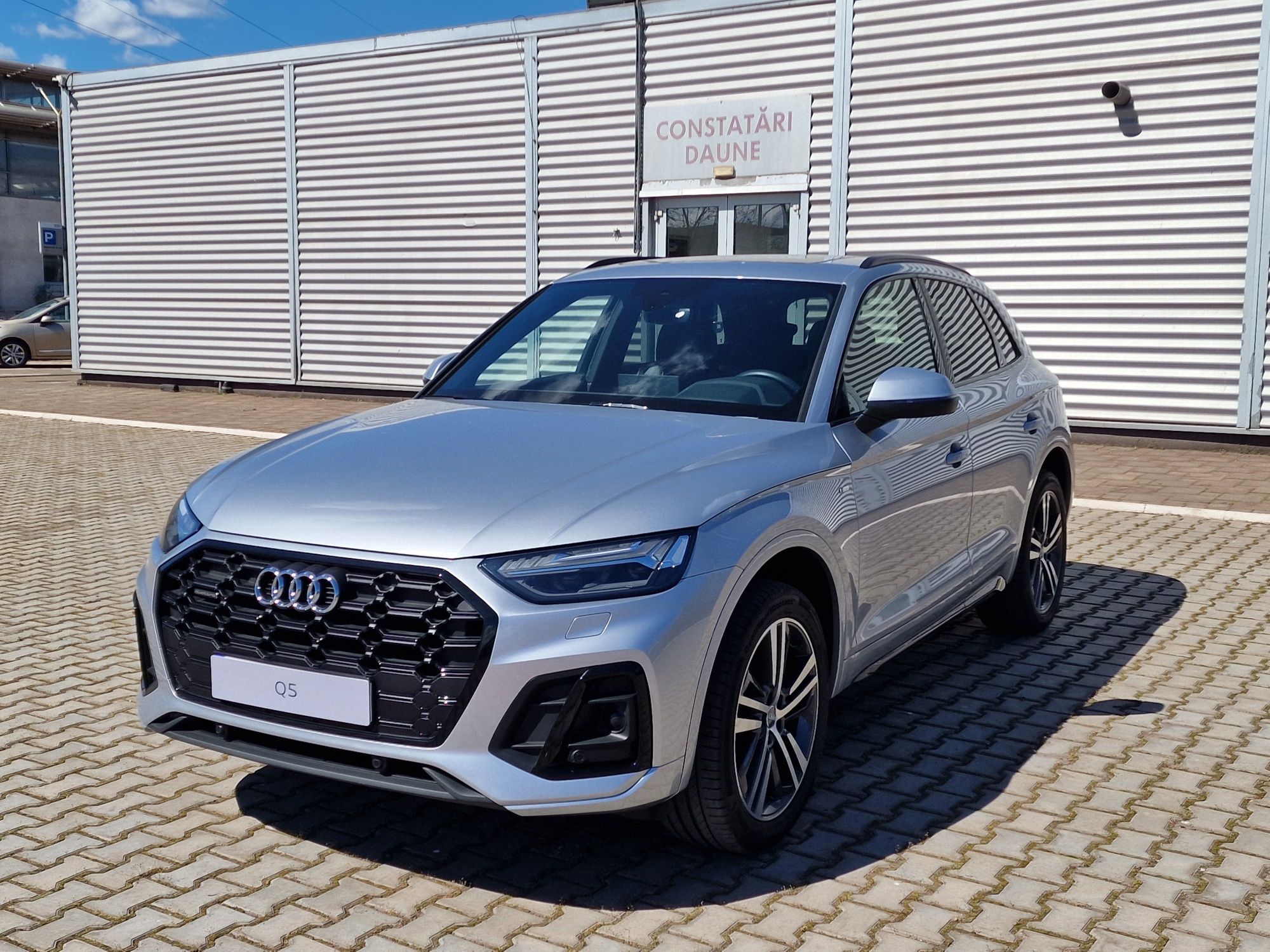 Audi Q5 S line 40 TDI quattro