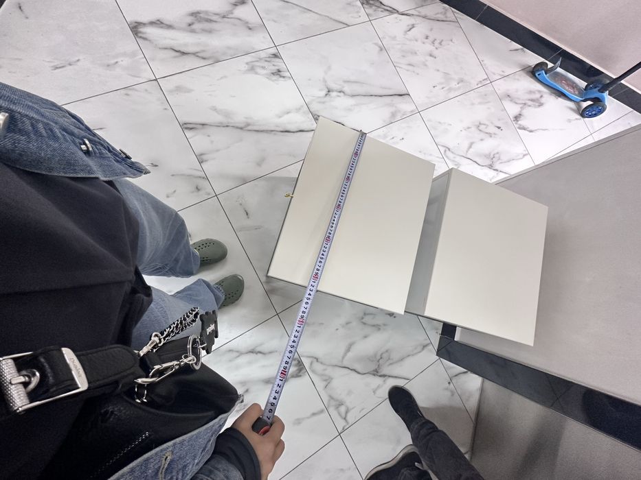 Прикроватная тумба из крашеного мдф