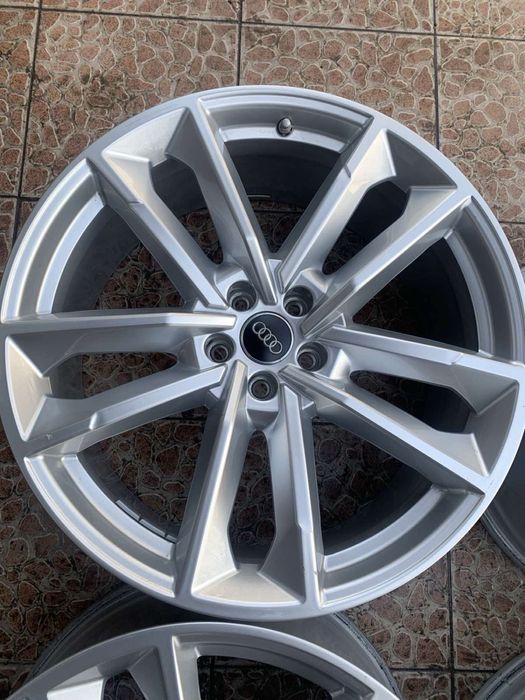 Оригинални джанти 21 цола Audi S8/S8 plus