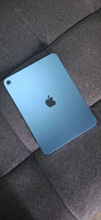 продам айпад 10 на 128 gb