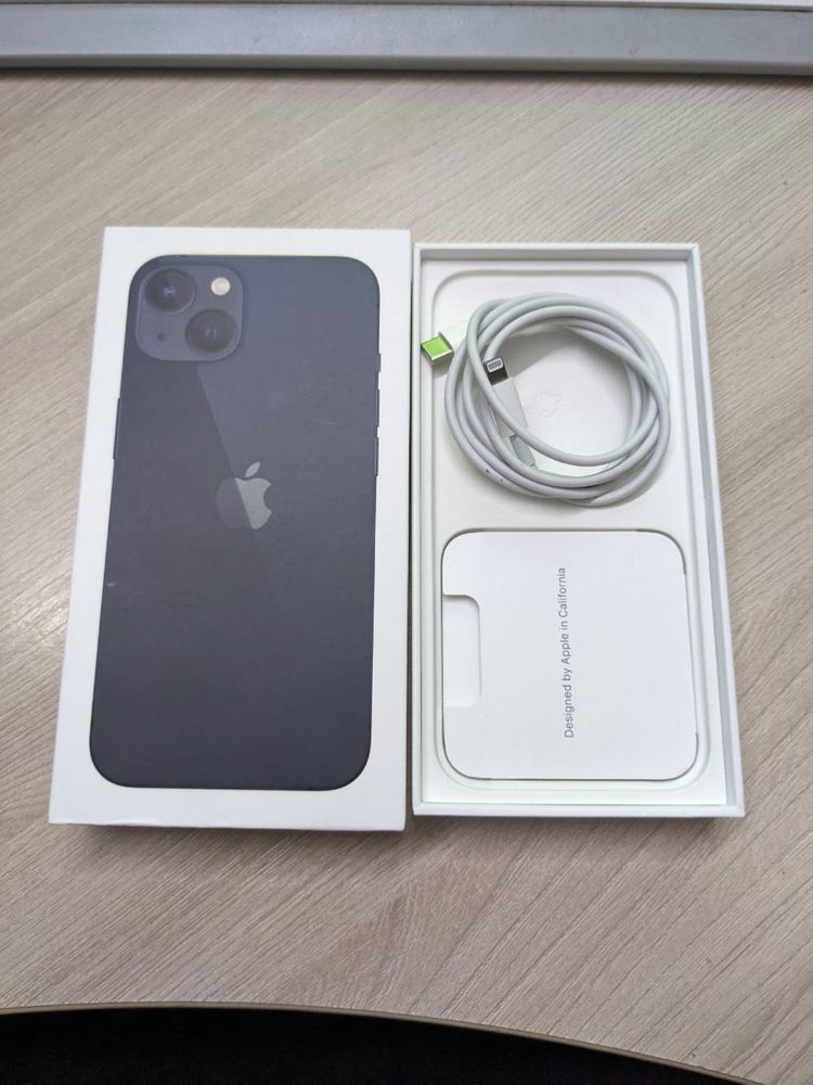 Продам iPhone 13 black 128Gb АКБ 96%