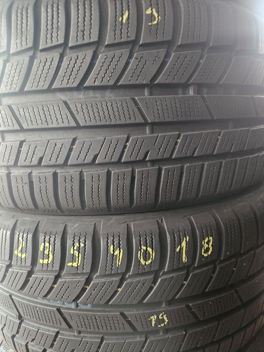 Гуми 235/40/18 Зимни