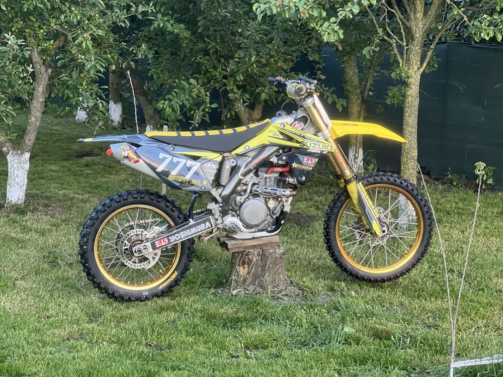 Suzuki RM-Z 450, 30 ore impecabil[yamaha, honda, kawasaki, ktm)