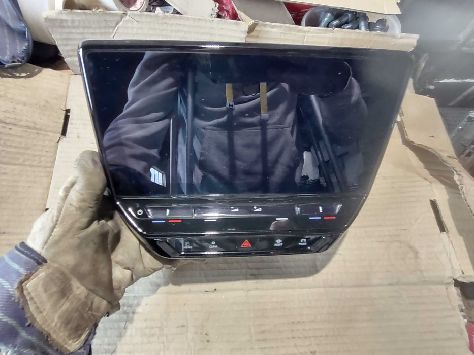 Централен Дисплей Мултимедия VW ID.3 E11 pro