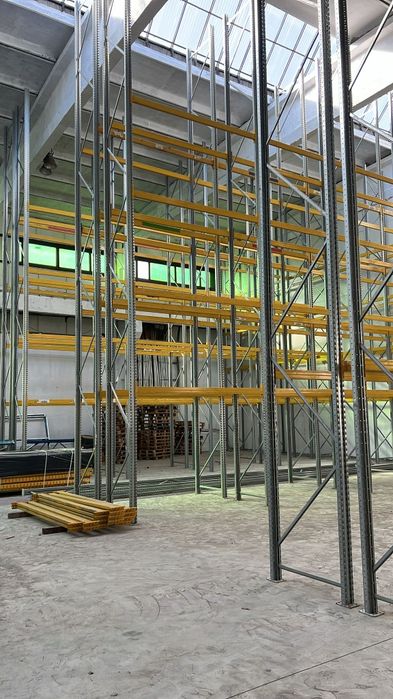 Rafturi metalice industriale