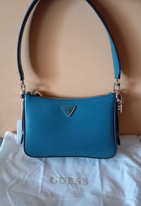 Чанта дамска Guess Daryna 2 Comp Satche HWVG94 93180. Нова.