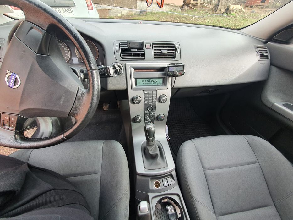 Volvo S40 2.0 diesel - motor defect
