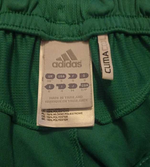 Оригинални къси панталонки на Рапид Виена