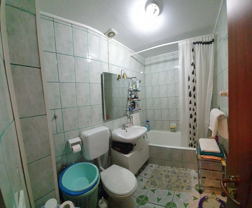 De vânzare ap. 2 camere, zona Unirii