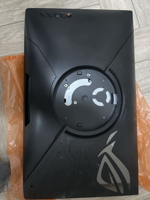 ASUS ROG Swift игровой монитор