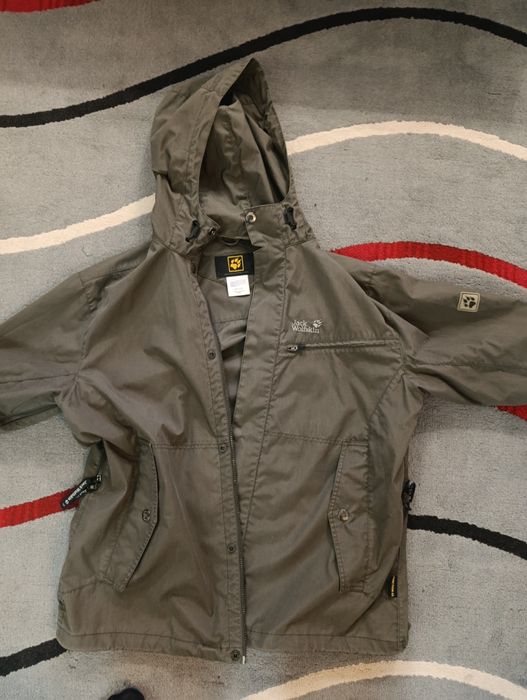 Vând geci jack wolfskin și tenson xl