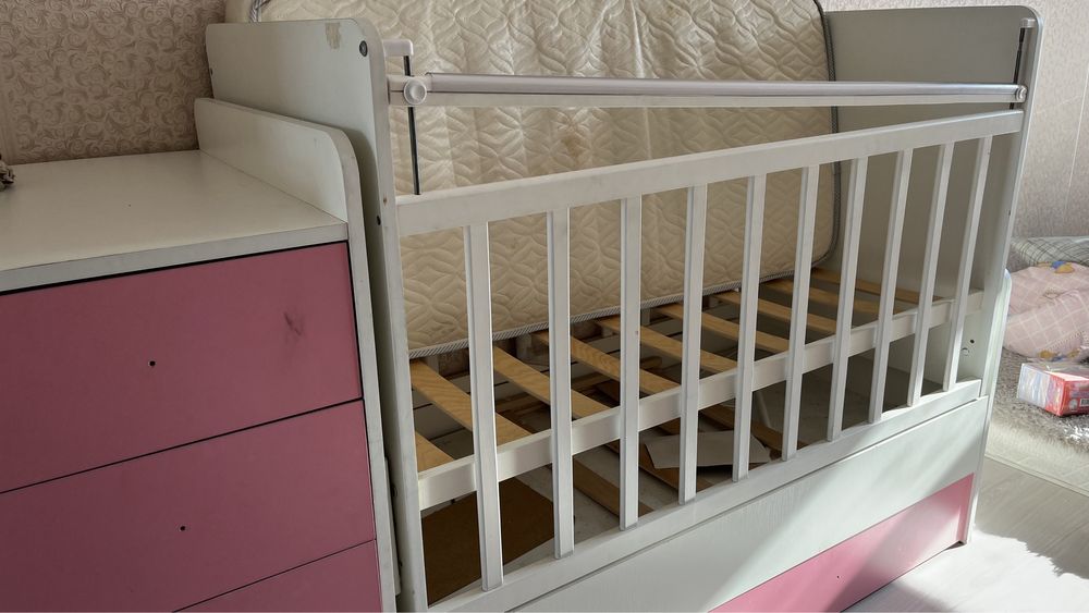 Продаю детски кроват для малышка хоршем состояниееееееееееееееееее