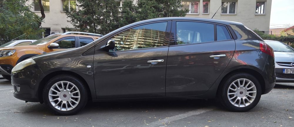 Vând Fiat Bravo 1,6 Diesel fabricatie 2013