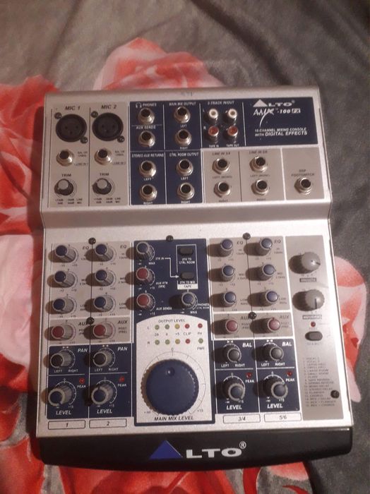 Sistem 2 boxe plus mixer Alto plus cabluri 16 metri