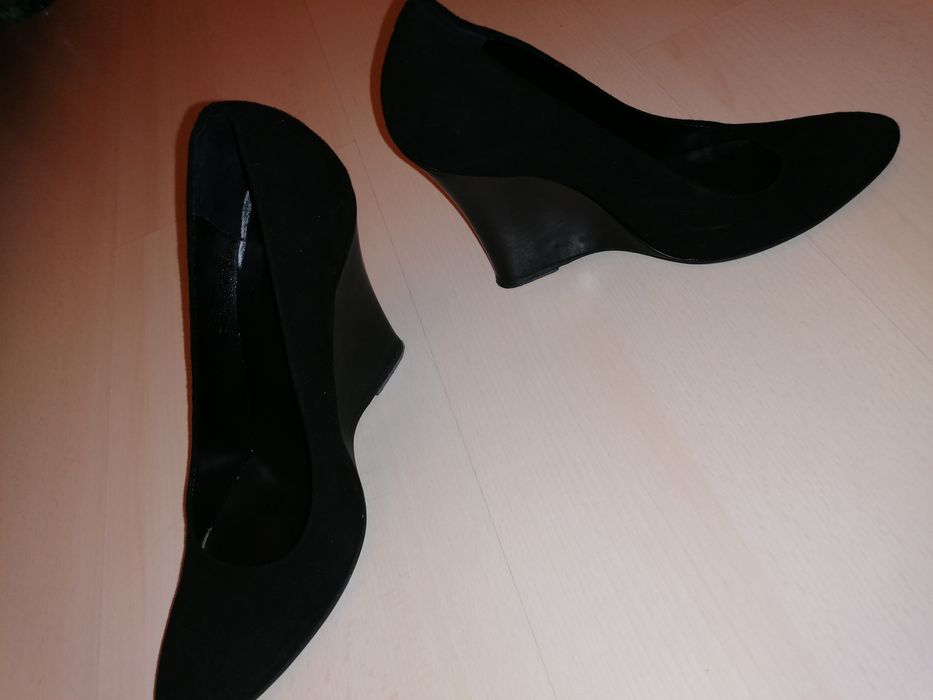 Pantofi dama toc Cristhelen B catena 804-91  din piele intoarsa marime
