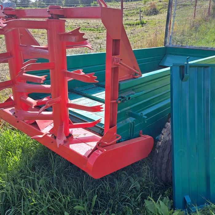 Mig de împrastiat gunoi pt. Zona de munte,Remorca