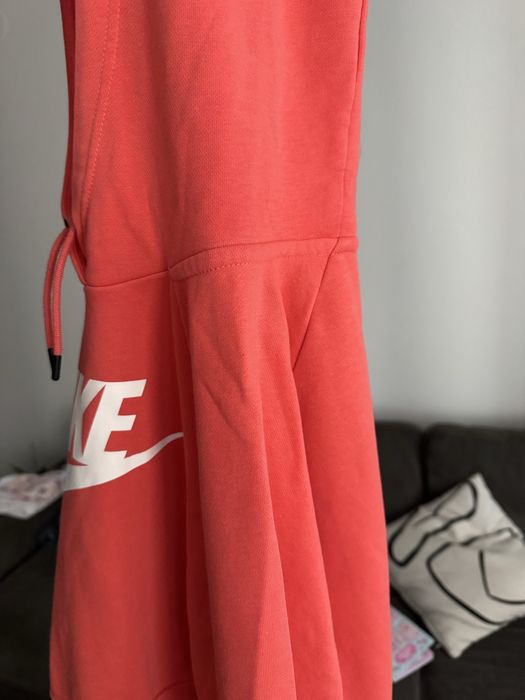 Кроп суитшърт Nike