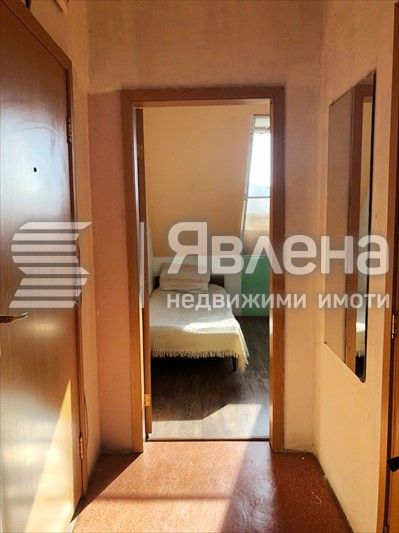 Продава се Тристаен апартамент в Бургас, Изгрев - 73 кв.м за 1261 €/кв.м - Снимка #6