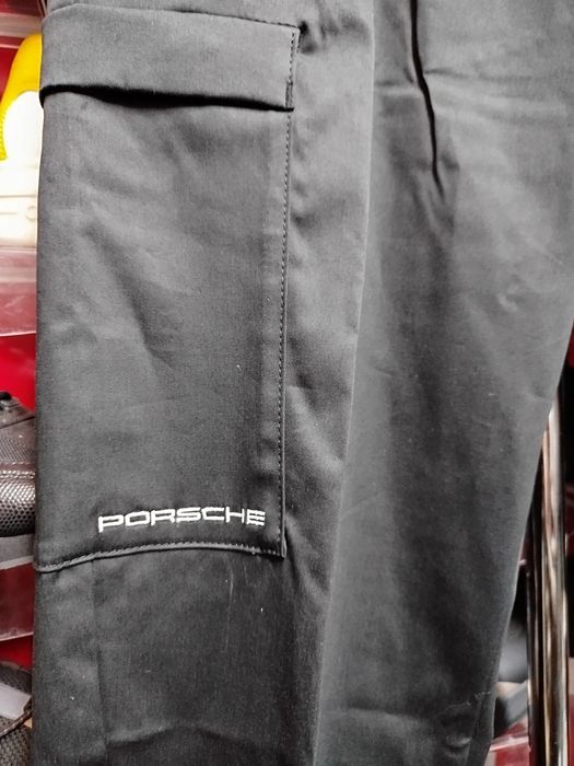 Оригинален еластичен карго панталон Hugo Boss W33 нов черен мъжки