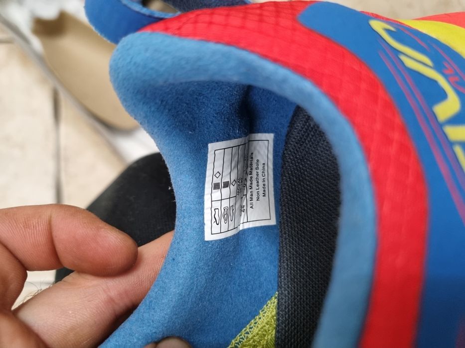La Sportiva Jackal noi