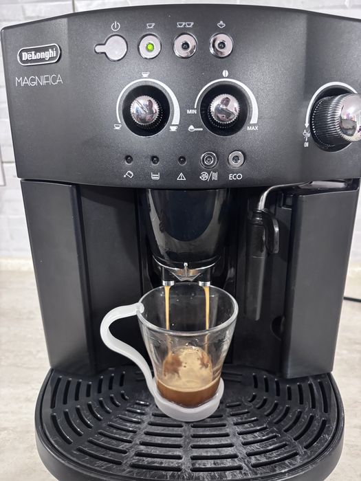 Espressor automat Delonghi