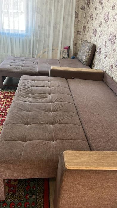 Продам диван для зала