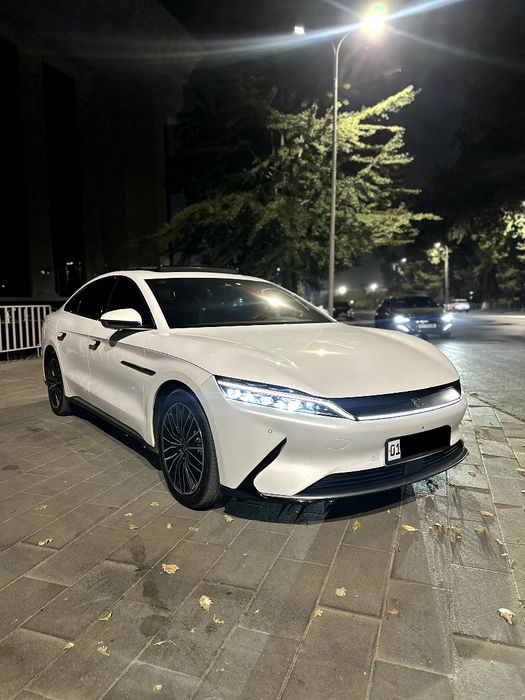 BYD Han Flegship full srochni Sotiladi