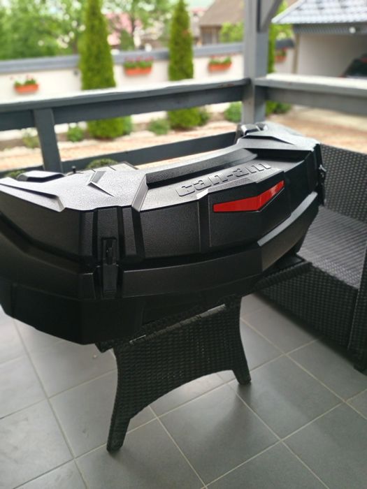 Ladă can-am outlender
